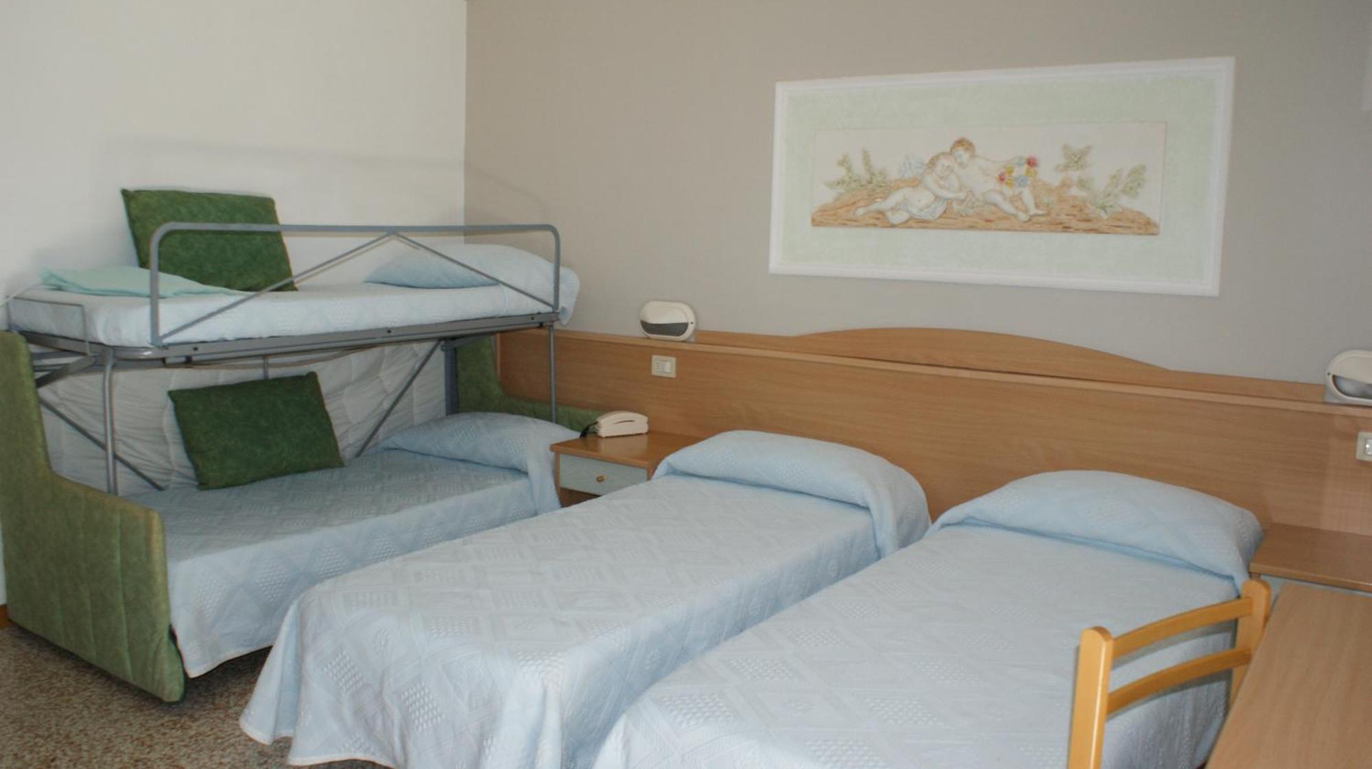 Hotel Katia Cesenatico Esterno foto