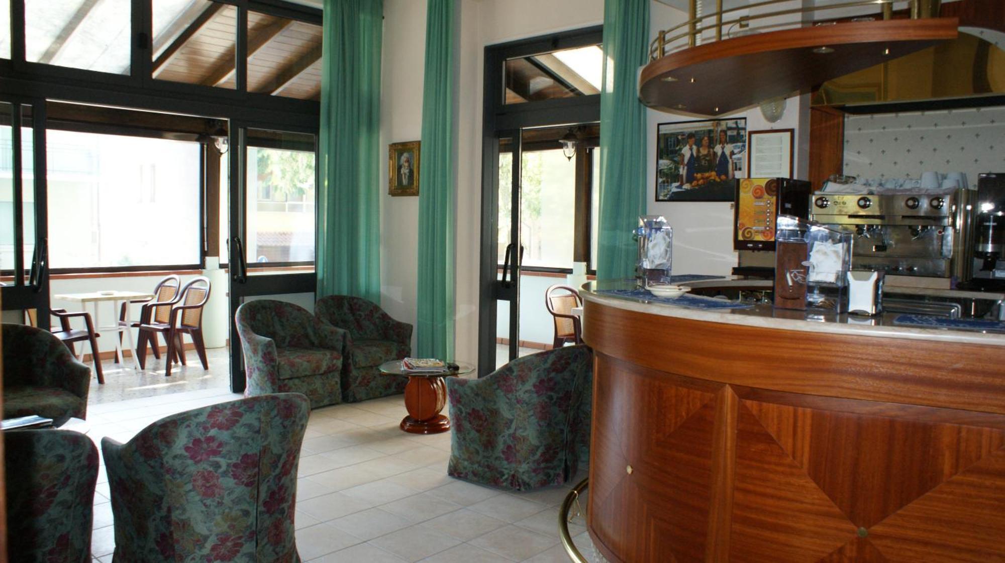 Hotel Katia Cesenatico Esterno foto
