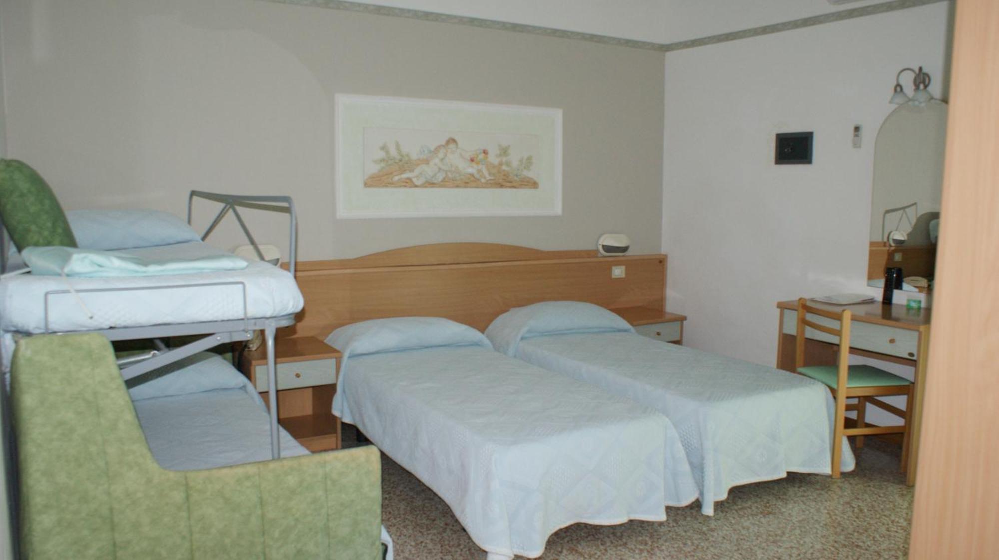 Hotel Katia Cesenatico Esterno foto