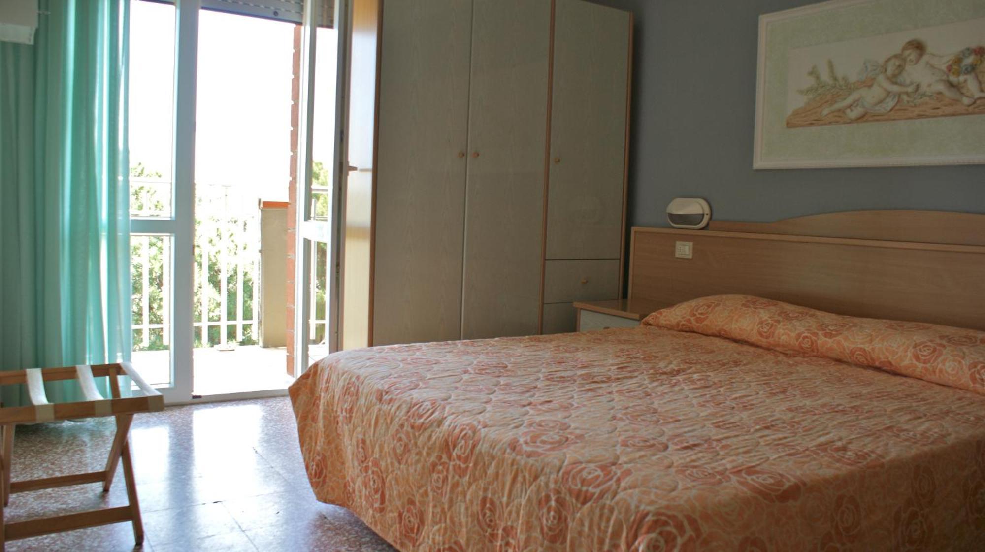 Hotel Katia Cesenatico Esterno foto